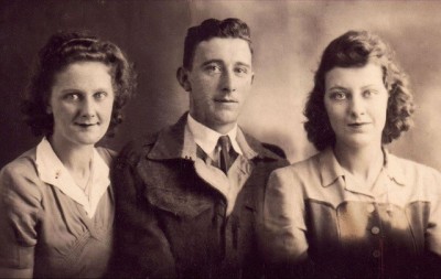 Winnie, Thompson and May Fairbrother